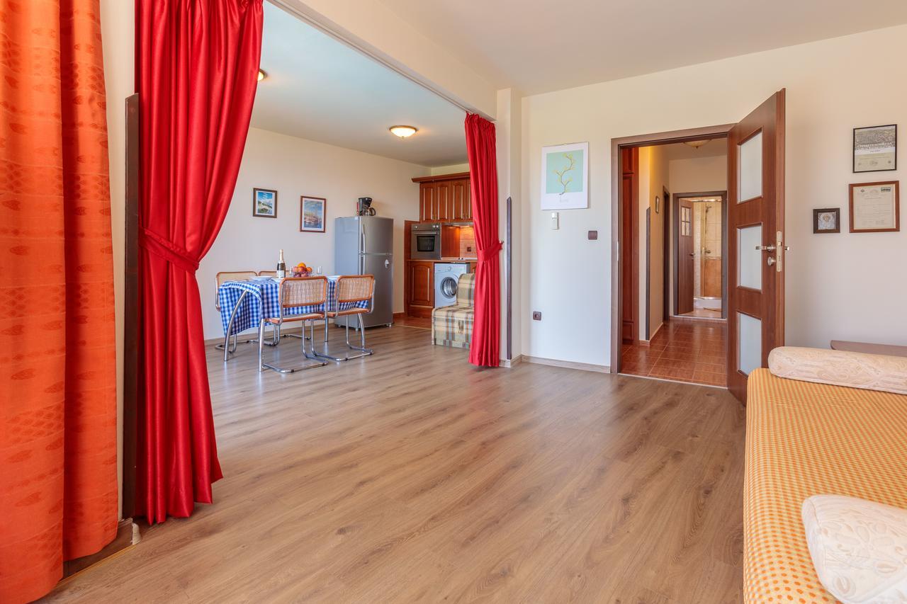 Apartment Sea Shell 1 Sozopol Exterior photo